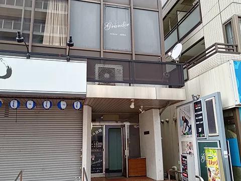 Grandirふれ愛の店舗外観(実撮影)